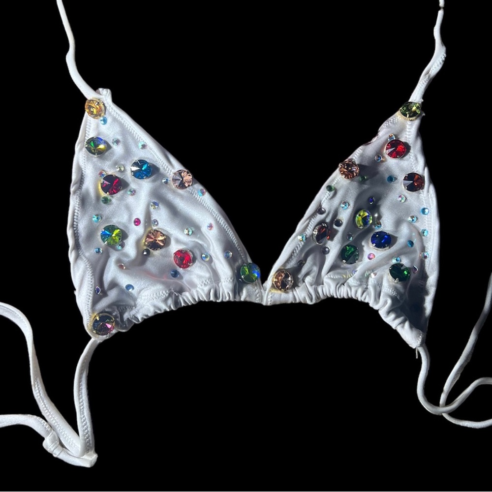 Fancy By Francesca Watson
SAMPLE SALE ALERT originally HANDMADE BIKINI TOP ONLY